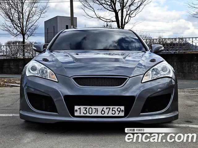 HYUNDAI GENESIS COUPE 2009 — 183 648 км, серебристый, Корея — под ключ — фото 3