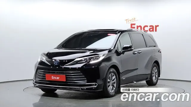 TOYOTA SIENNA 2021