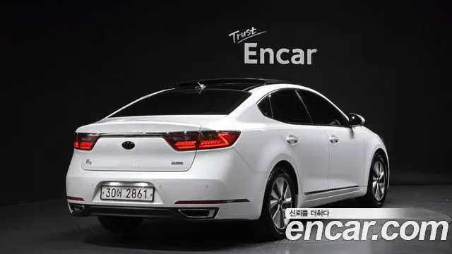 KIA K7 HYBRID 2017 — 139 765 км, белый, Корея — под ключ — фото 2