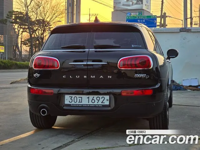 MINI COOPER D CLUBMAN 2018 — 120 000 км, чёрный, Корея — под ключ — фото 2