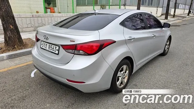 HYUNDAI AVANTE 2015 — 158 707 км, серебристый, Корея — под ключ — фото 6