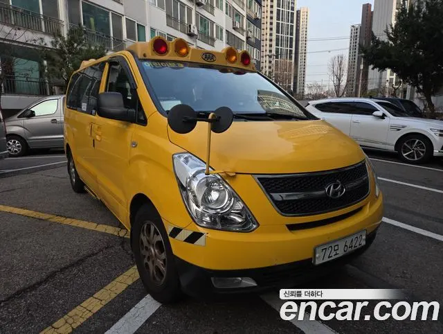 HYUNDAI GRAND STAREX 2015 — 270 000 км, жёлтый, Корея — под ключ — фото 8
