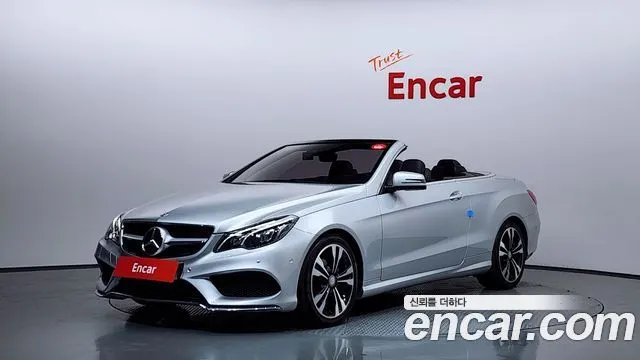 MERCEDES-BENZ E-CLASS W212 2017 — 66 731 км, серебристый, Корея — под ключ — фото 1
