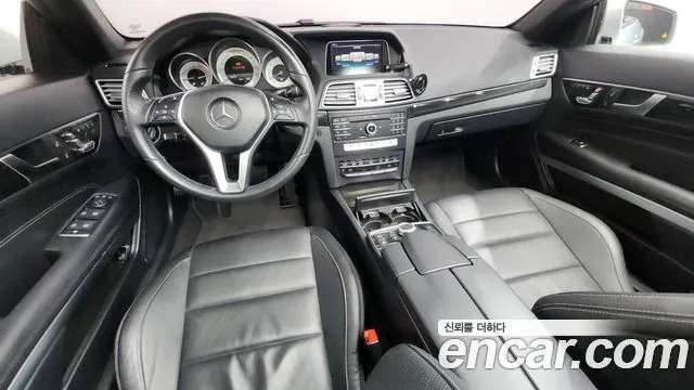 MERCEDES-BENZ E-CLASS W212 2017 — 66 731 км, серебристый, Корея — под ключ — фото 7