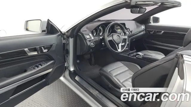 MERCEDES-BENZ E-CLASS W212 2017 — 66 731 км, серебристый, Корея — под ключ — фото 10
