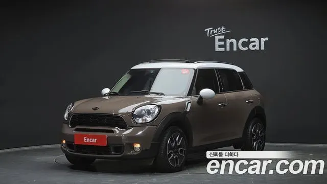 MINI COOPER COUNTRYMAN SD 2012