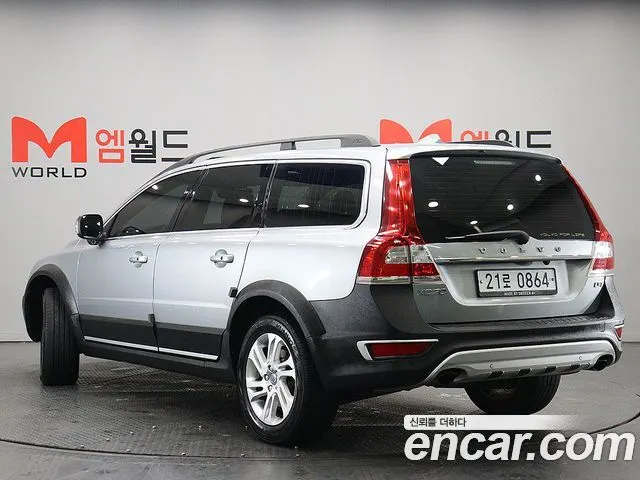 VOLVO XC70 2016 — 178 212 км, светло-серебристый, Корея — под ключ — фото 3