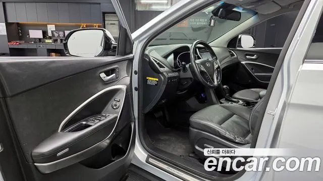 HYUNDAI MAXCRUZ 2017 — 154 557 км, серебристо-серый, Корея — под ключ — фото 11