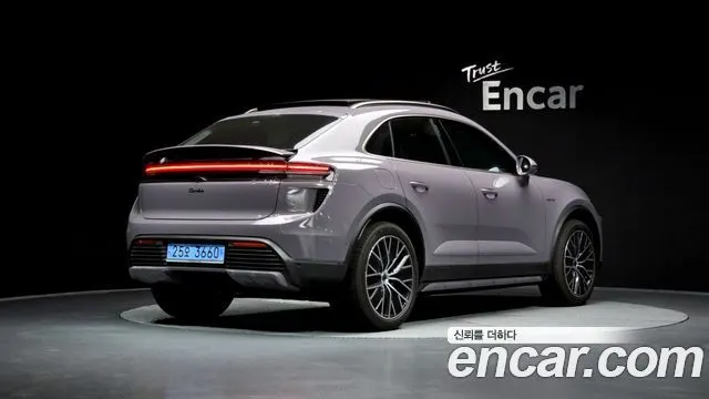 PORSCHE MACAN 2025 — 14 238 км, бордовый, Корея — под ключ — фото 2