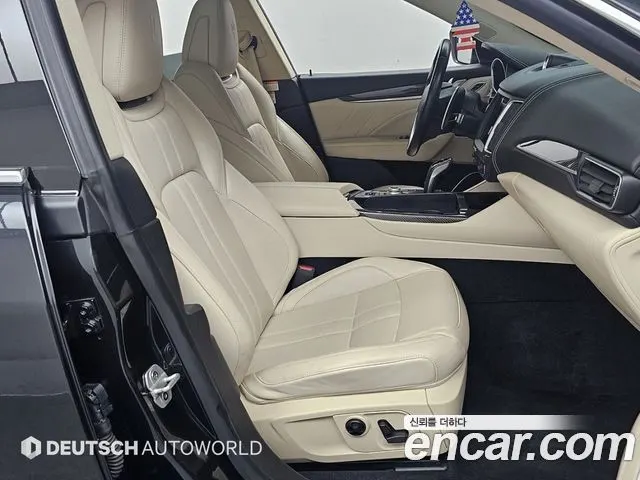 MASERATI LEVANTE 2019 — 77 748 км, чёрный, Корея — под ключ — фото 3