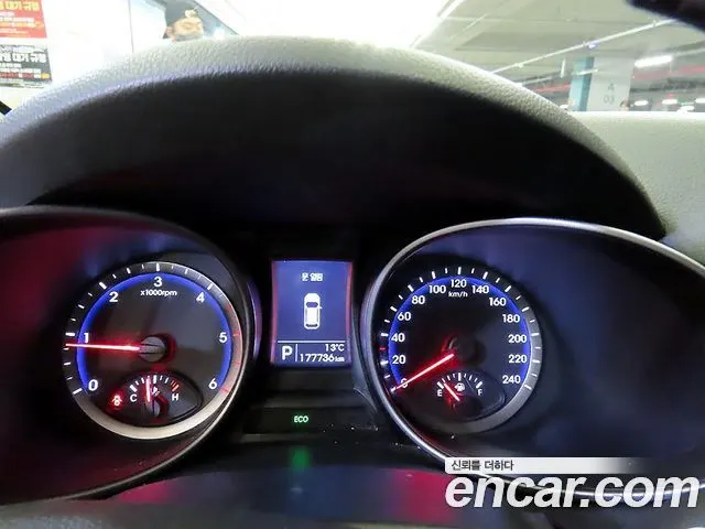 HYUNDAI SANTA FE 2014 — 177 732 км, белый-перламутр, Корея — под ключ — фото 9