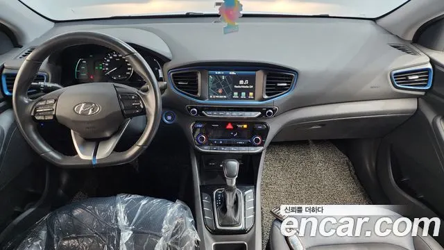 HYUNDAI IONIQ HYBRID 2016 — 128 866 км, белый, Корея — под ключ — фото 7