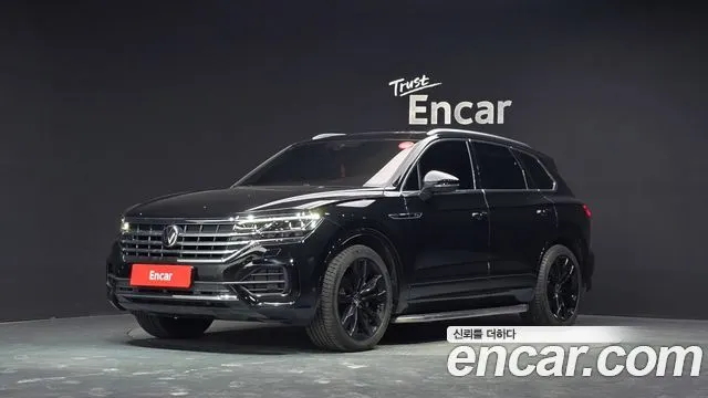 VOLKSWAGEN TOUAREG 2023