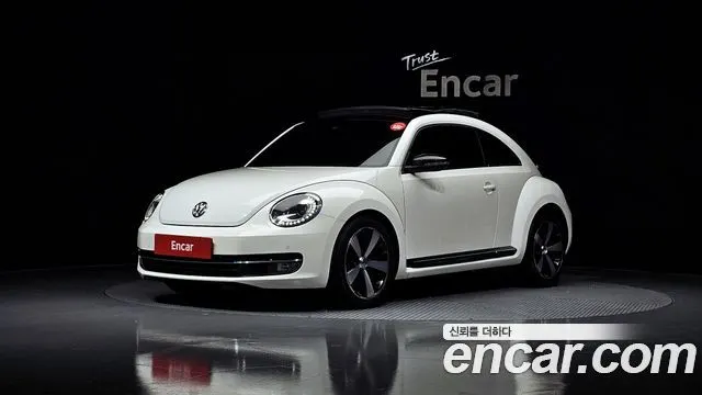 VOLKSWAGEN BEETLE 2013