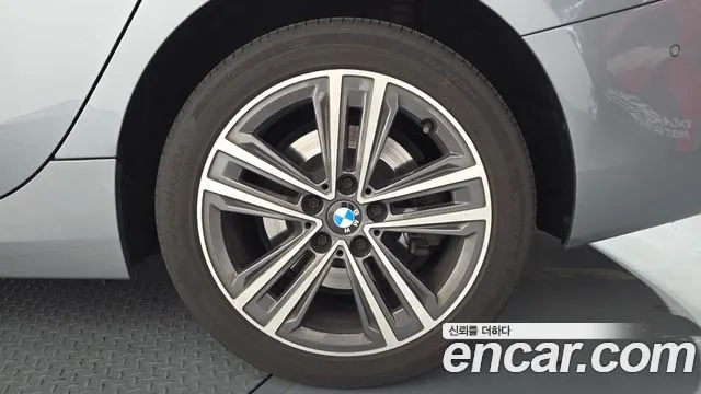 BMW 2 SERIES GRAN COUPE 2022 — 70 788 км, серебристо-серый, Корея — под ключ — фото 5