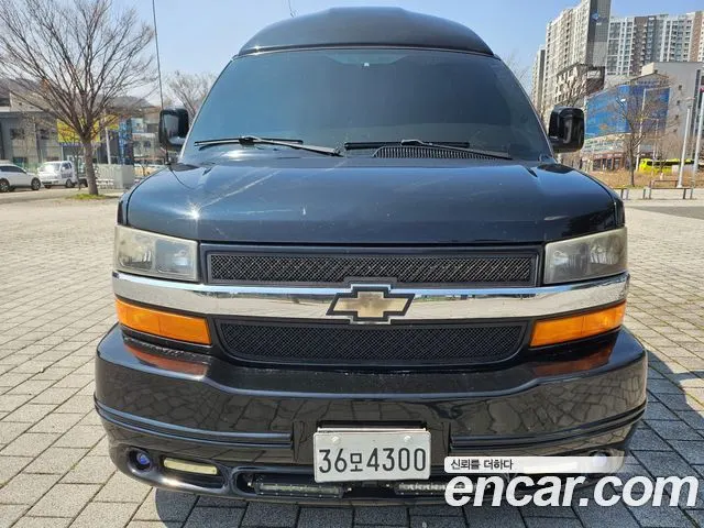 CHEVROLET EXPRESS VAN 2013 — 102 800 км, Корея — под ключ — фото 1
