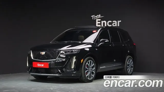 CADILLAC XT6 2023 — 26 581 км, чёрный, Корея — под ключ — фото 1