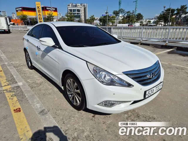 HYUNDAI SONATA THE BRILLIANT 2013