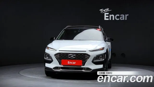 HYUNDAI KONA 2019 — 95 800 км, белый, Корея — под ключ — фото 3