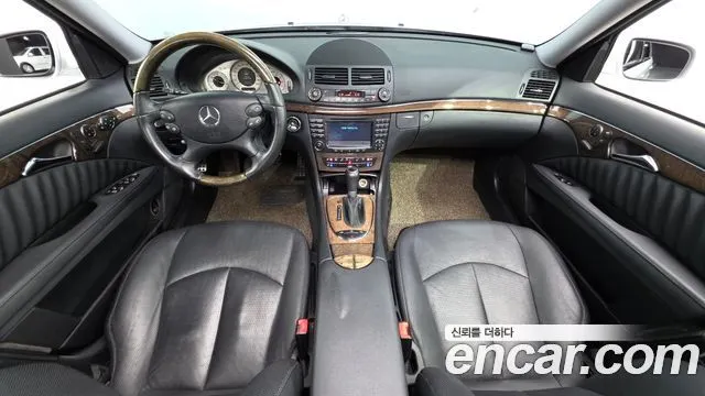 MERCEDES-BENZ E-CLASS W211 2008 — 170 427 км, серебристый, Корея — под ключ — фото 7
