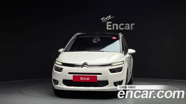 CITROEN GRAND C4 PICASSO 2017 — 84 564 км, белый, Корея — под ключ — фото 3