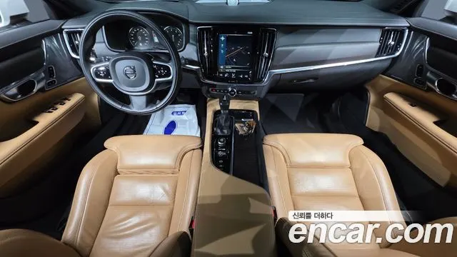 VOLVO V90 CROSS COUNTRY 2019 — 72 444 км, белый, Корея — под ключ — фото 7