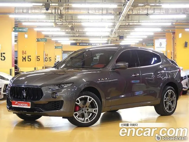 MASERATI LEVANTE 2018 — 81 615 км, серый, Корея — под ключ — фото 1