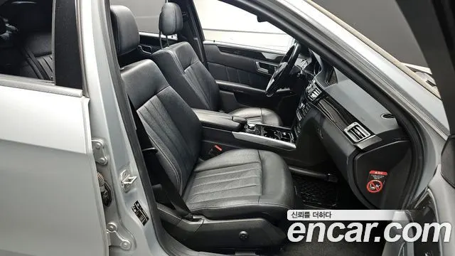 MERCEDES-BENZ E-CLASS W212 2014 — 253 352 км, серебристый, Корея — под ключ — фото 10