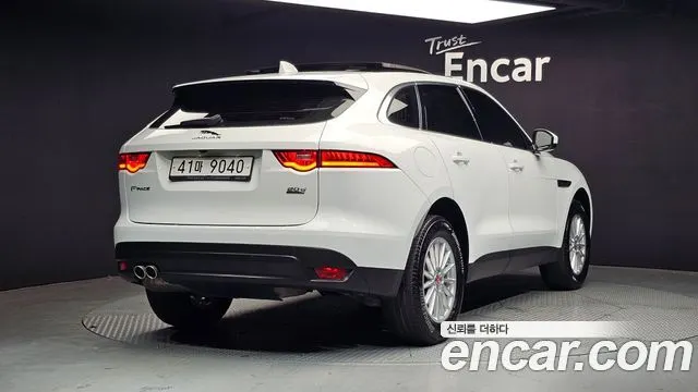 JAGUAR F-PACE 2018 — 150 191 км, белый, Корея — под ключ — фото 2