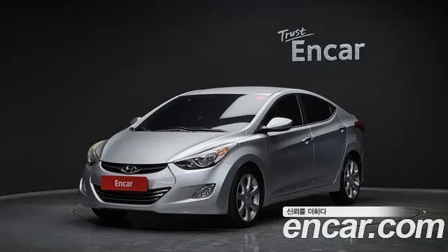 HYUNDAI AVANTE MD 2011