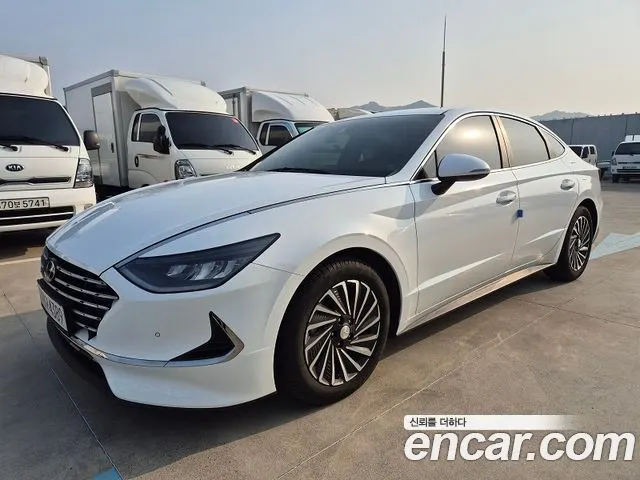 HYUNDAI SONATA HYBRID DN8 2023