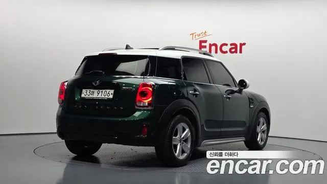 MINI COOPER D COUNTRYMAN 2018 — 102 813 км, тёмно-зелёный, Корея — под ключ — фото 2