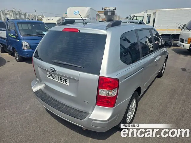 KIA CARNIVAL R 2013 — 79 250 км, серебристый, Корея — под ключ — фото 2
