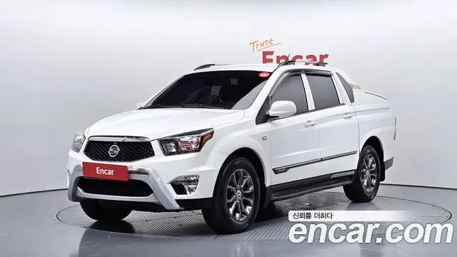 KGM KORANDO SPORTS 2016 — 92 919 км, белый, Корея — под ключ — фото 1