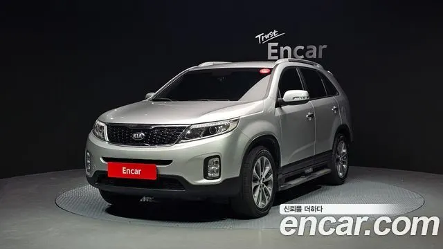KIA SORENTO R 2013 — 121 125 км, серебристый, Корея — под ключ — фото 1