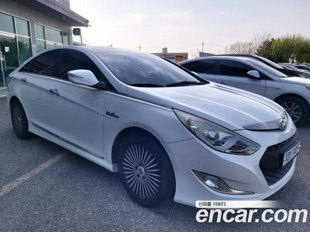 HYUNDAI SONATA HYBRID 2014 — 182 121 км, белый, Корея — под ключ — фото 3