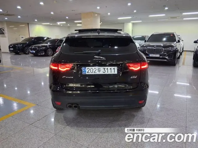 JAGUAR F-PACE 2018 — 143 774 км, чёрный, Корея — под ключ — фото 3
