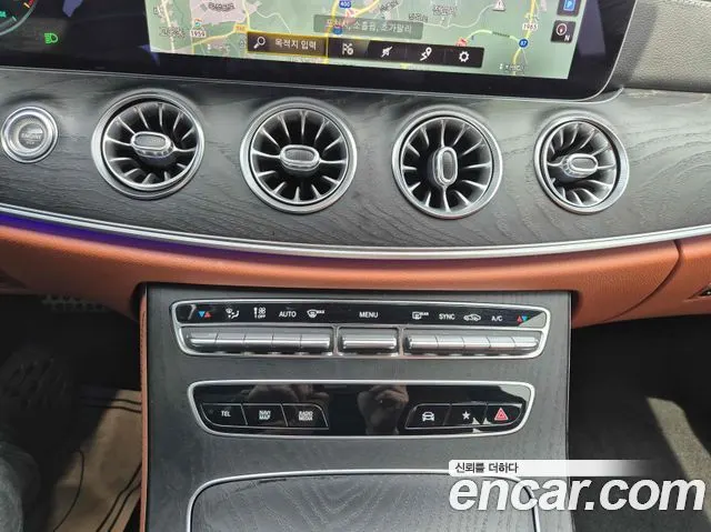 MERCEDES-BENZ CLS-CLASS C257 2022 — 59 000 км, белый, Корея — под ключ — фото 9