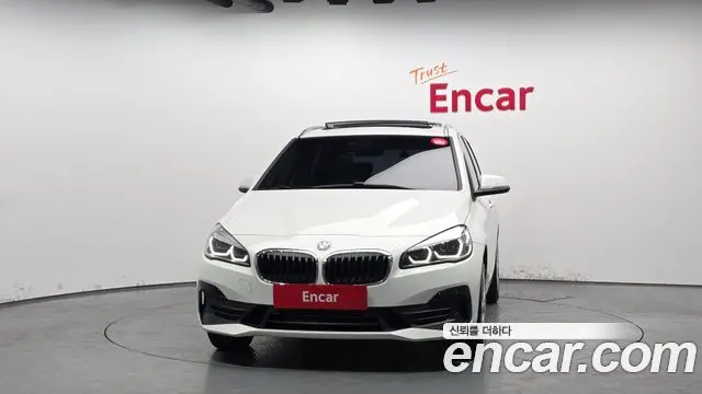 BMW 2 SERIES ACTIVE TOURER 2019 — 63 293 км, белый, Корея — под ключ — фото 3