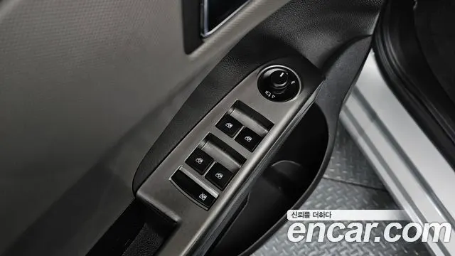 CHEVROLET AVEO SEDAN 2017 — 133 967 км, серебристый, Корея — под ключ — фото 12