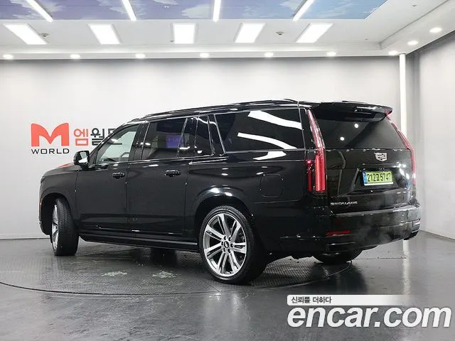 CADILLAC ESCALADE 2025 — 1 580 км, чёрный, Корея — под ключ — фото 3