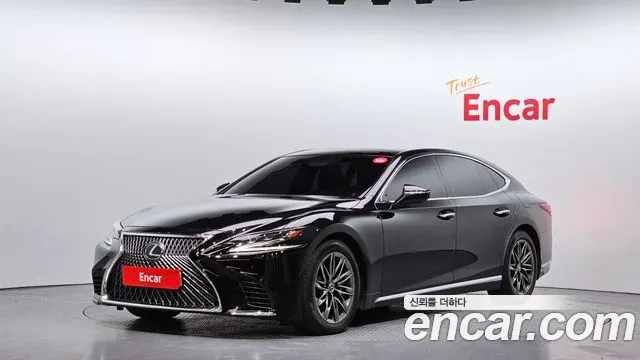 LEXUS LS500 2018