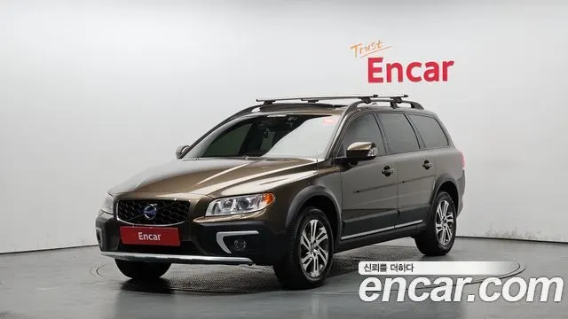 VOLVO XC70 2014