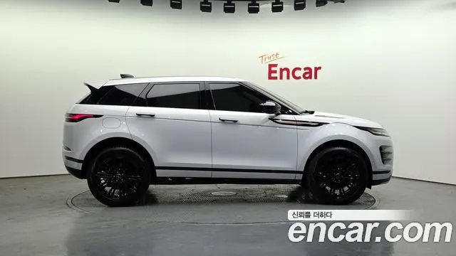 LAND ROVER RANGE ROVER EVOQUE 2025 — 10 348 км, белый, Корея — под ключ — фото 6