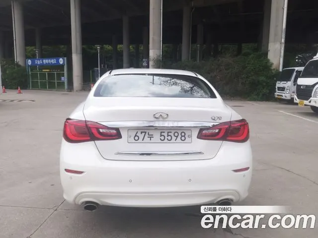 INFINITI Q70 2015 — 113 635 км, белый-перламутр, Корея — под ключ — фото 4