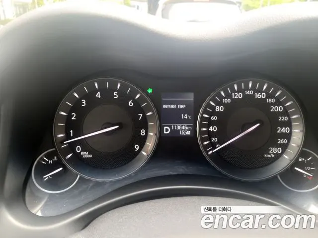 INFINITI Q70 2015 — 113 635 км, белый-перламутр, Корея — под ключ — фото 8