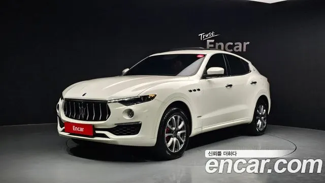 MASERATI LEVANTE 2020 — 36 108 км, белый, Корея — под ключ — фото 1
