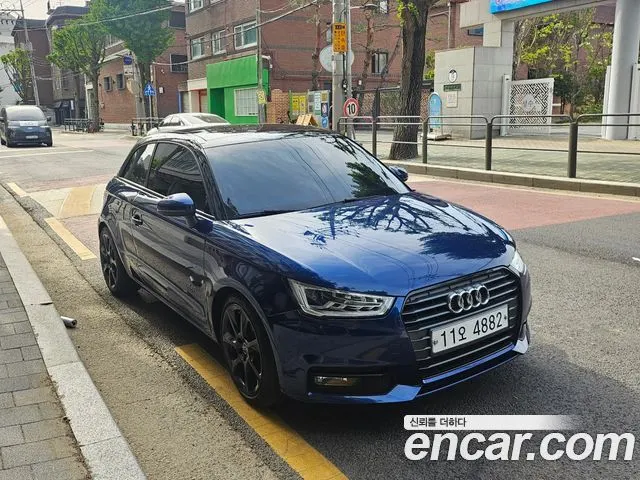 AUDI A1 2015 — 89 000 км, синий, Корея — под ключ — фото 11