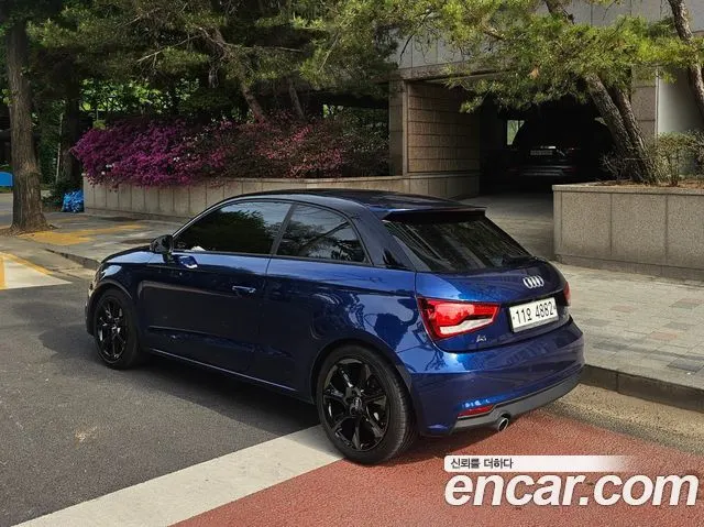 AUDI A1 2015 — 89 000 км, синий, Корея — под ключ — фото 8