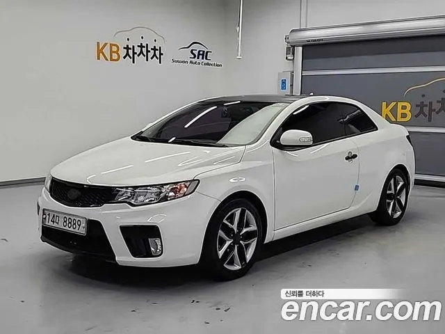 KIA FORTE COUPE 2010 — 92 276 км, Корея — под ключ — фото 1